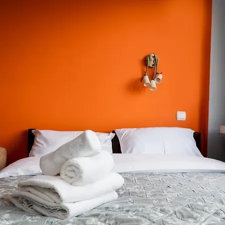 Zielona Nowa Huta Apartment *