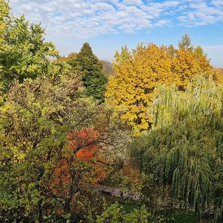 Zielona Nowa Huta By Bookinghost Διαμέρισμα Krasków