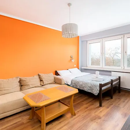 Zielona Nowa Huta By Bookinghost Krasków